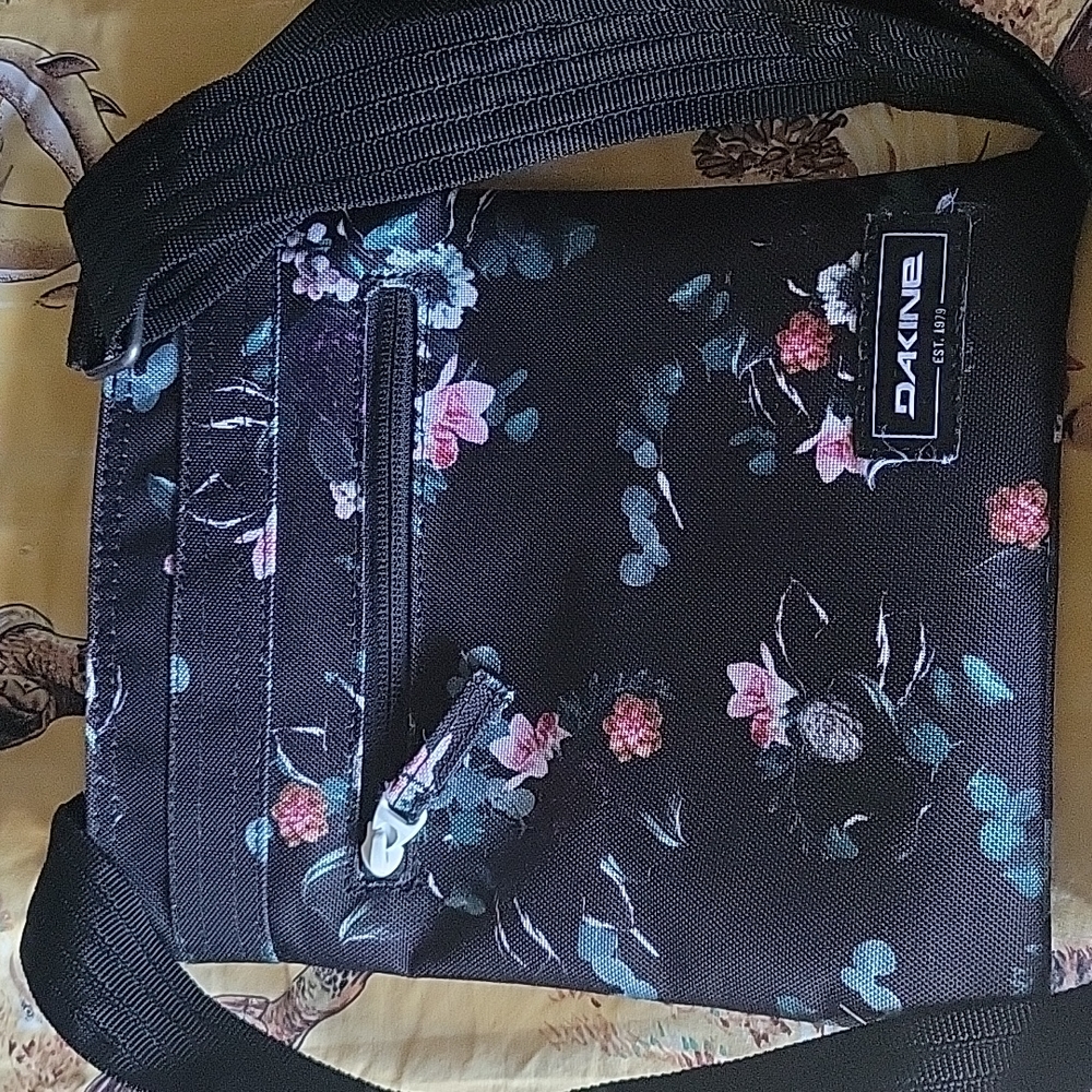 Crossbody bag
